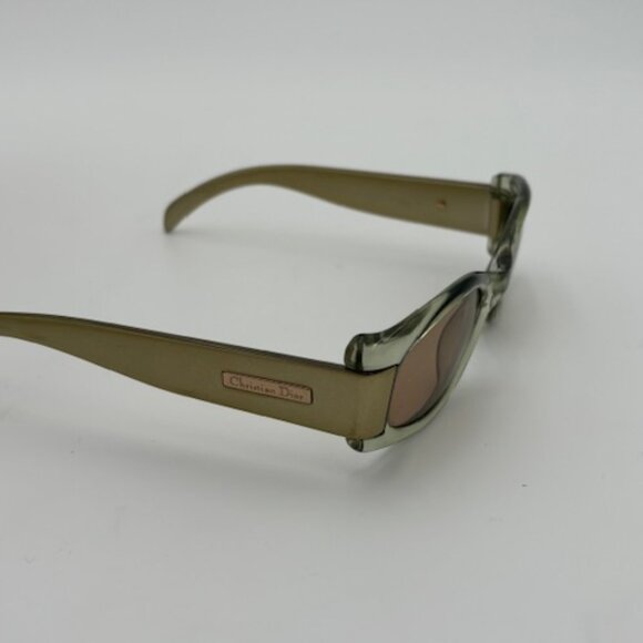 Christian Dior Sunglasses - Picture 4 of 6